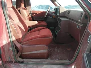 ✅ 1987 Dodge Caravan • VIN: 2B4FK5135HR236815 • Lot: 43882650. Listed on IAAI with 172,707 mi. Free auction sales archive from the USA and detailed vehicle history report at DreamBid. Image 5.