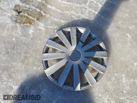 ✅ 2007 Hyundai Sonata GL • VIN: 5NPET46FX7H161467 • Лот: 45351465. Опубликован ранее на Copart с пробегом 227 493 миль. Бесплатный доступ к архиву аукционных продаж из США и подробный отчёт об истории автомобиля на DreamBid. Изображение 12.