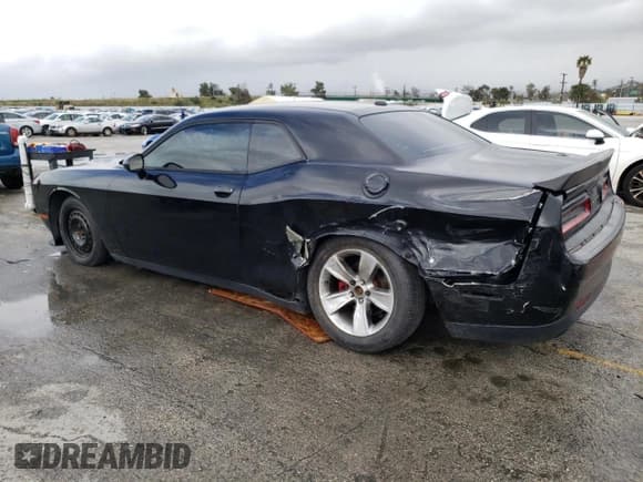 ✅ 2015 Dodge Challenger SXT • VIN: 2C3CDZAG1FH773831 • Lot: 45994113. Wystawiony na Copart z przebiegiem 139 114 mil. Bezpłatny archiwum sprzedaży aukcyjnych z USA i szczegółowy raport historii pojazdu na DreamBid. Zdjęcie 2.