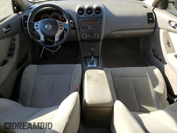 ✅ 2011 Nissan Altima S • VIN: 1N4AL2AP3BC123625 • Lot: 93077195. Wystawiony na Copart z przebiegiem 157 686 mil. Bezpłatny archiwum sprzedaży aukcyjnych z USA i szczegółowy raport historii pojazdu na DreamBid. Zdjęcie 8.