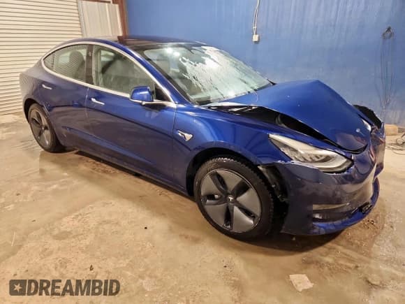 ✅ 2018 Tesla Model 3 Long Range Battery • VIN: 5YJ3E1EA4JF102538 • Lot: 85429175. Wystawiony na Copart z przebiegiem 61 125 mil. Bezpłatny archiwum sprzedaży aukcyjnych z USA i szczegółowy raport historii pojazdu na DreamBid. Zdjęcie 4.