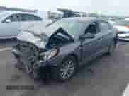 2018 Hyundai Sonata SE с VIN 5NPE24AFXJH723207, выставлен на аукционе IAAI как лот 43296720 с пробегом Не указан миль и . История ставок и продаж доступна на DreamBid. Изображение 17.