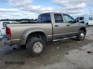 2006 Dodge 3500 Laramie z VIN 3D7LX38C56G266603, wystawiony jako Copart lot #51128815 z przebiegiem 219 769 mil mil oraz Szkoda całkowita • Salvage title. Historia ofert i sprzedaży dostępna na DreamBid. Obrazek 3.