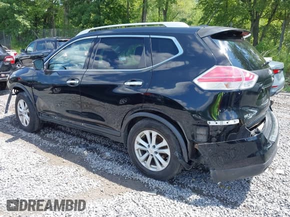 ✅ 2015 Nissan Rogue S • VIN: KNMAT2MVXFP555132 • Lot: 42855790. Wystawiony na IAAI z przebiegiem 113 044 mil. Bezpłatny archiwum sprzedaży aukcyjnych z USA i szczegółowy raport historii pojazdu na DreamBid. Zdjęcie 3.