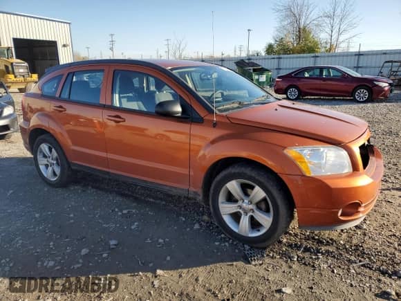 2011 Dodge Caliber Mainstreet с VIN 1B3CB3HA7BD296055, выставлен на аукционе Copart как лот 77326684 с пробегом 158 123 миль миль и На запчасти • Non repairable. История ставок и продаж доступна на DreamBid. Изображение 4.