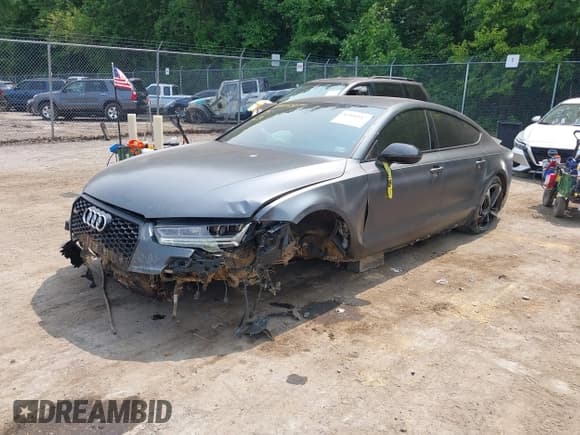 ✅ 2018 Audi RS 7 Prestige • VIN: WUAWAAFC2JN900369 • Lot: 42404517. Listed on IAAI with 103,810 mi. Free auction sales archive from the USA and detailed vehicle history report at DreamBid. Image 17.