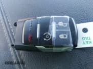 ✅ 2021 Ram 2500 Big Horn • VIN: 3C6UR5DJ2MG557847 • Lot: 43612300. Wystawiony na IAAI z przebiegiem 60 853 mil. Bezpłatny archiwum sprzedaży aukcyjnych z USA i szczegółowy raport historii pojazdu na DreamBid. Zdjęcie 11.