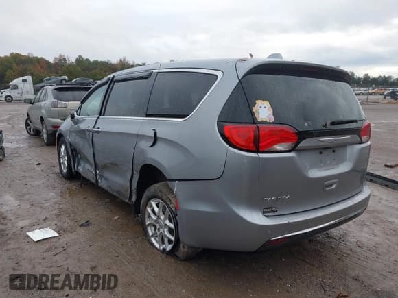✅ 2020 Chrysler Pacifica Touring • VIN: 2C4RC1FG9LR232969 • Лот: 43521324. Опубликован ранее на IAAI с пробегом 58 764 миль. Бесплатный доступ к архиву аукционных продаж из США и подробный отчёт об истории автомобиля на DreamBid. Изображение 3.