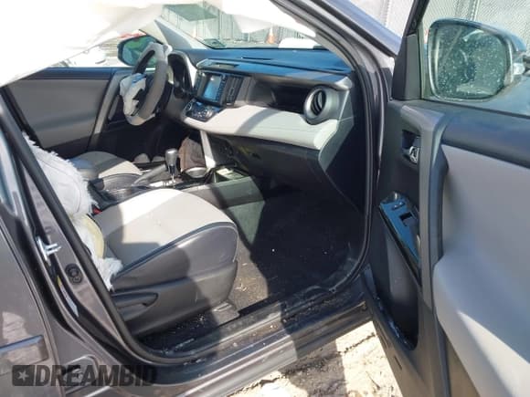 ✅ 2016 Toyota RAV4 Limited • VIN: 2T3DFREV3GW537962 • Лот: 41408320. Опубликован ранее на IAAI с пробегом 73 310 миль. Бесплатный доступ к архиву аукционных продаж из США и подробный отчёт об истории автомобиля на DreamBid. Изображение 5.