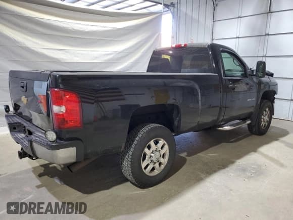 ✅ 2014 Chevrolet Silverado 2500HD Work Truck • VIN: 1GC0KVCG9EF174797 • Лот: 86870605. Опубликован ранее на Copart с пробегом 206 564 миль. Бесплатный доступ к архиву аукционных продаж из США и подробный отчёт об истории автомобиля на DreamBid. Изображение 3.