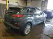 2021 Hyundai Kona SEL z VIN KM8K2CAA0MU677023, wystawiony jako Copart lot #61488865 z przebiegiem 31 013 mil mil oraz Szkoda całkowita • Salvage title. Historia ofert i sprzedaży dostępna na DreamBid. Obrazek 3.