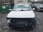 ✅ 2022 Hyundai Accent SE • VIN: 3KPC24A6XNE158345 • Lot: 43674483. Wystawiony na IAAI z przebiegiem 40 347 mil. Bezpłatny archiwum sprzedaży aukcyjnych z USA i szczegółowy raport historii pojazdu na DreamBid. Zdjęcie 6.