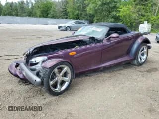 ✅ 1999 Plymouth Prowler • VIN: 1P3EW65G2XV501045 • Lot: 60980275. Wystawiony na Copart z przebiegiem Nie podano. Bezpłatny archiwum sprzedaży aukcyjnych z USA i szczegółowy raport historii pojazdu na DreamBid. Zdjęcie 1.