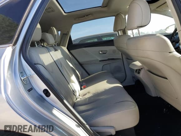 ✅ 2015 Toyota Venza XLE • VIN: 4T3BK3BB0FU117357 • Lot: 92267325. Listed on Copart with 285,965 mi. Free auction sales archive from the USA and detailed vehicle history report at DreamBid. Image 11.