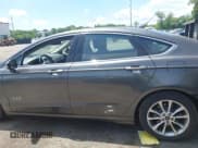 ✅ 2017 Ford Fusion SE • VIN: 3FA6P0PU3HR121802 • Lot: 42438313. Wystawiony na IAAI z przebiegiem 67 856 mil. Bezpłatny archiwum sprzedaży aukcyjnych z USA i szczegółowy raport historii pojazdu na DreamBid. Zdjęcie 14.