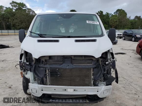 ✅ 2016 Ford Transit Cargo • VIN: 1FTYE9ZM7GKB44688 • Лот: 85258874. Опубликован ранее на Copart с пробегом 105 119 миль. Бесплатный доступ к архиву аукционных продаж из США и подробный отчёт об истории автомобиля на DreamBid. Изображение 5.