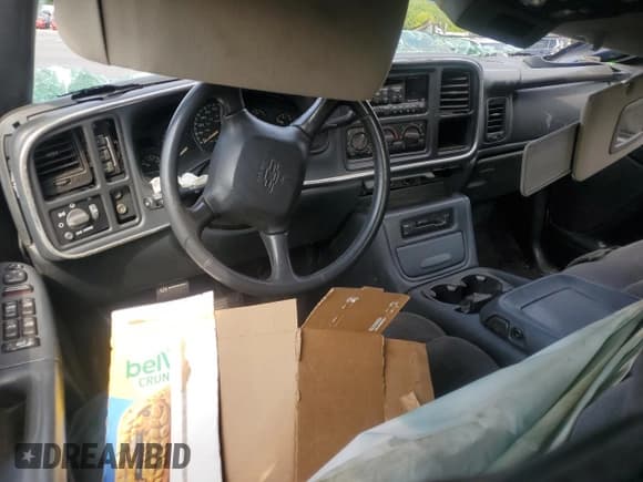 ✅ 2002 Chevrolet Silverado 2500HD LS • VIN: 1GCHK23162F197088 • Lot: 66753265. Listed on Copart with Not provided. Free auction sales archive from the USA and detailed vehicle history report at DreamBid. Image 8.