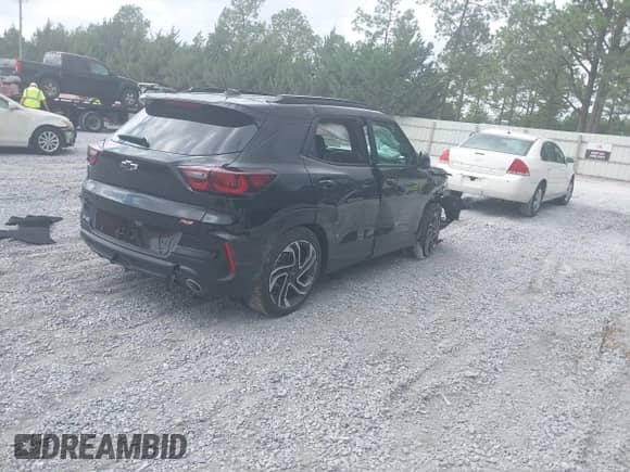 2025 Chevrolet TrailBlazer RS с VIN KL79MTSL6SB078808, выставлен на аукционе IAAI как лот 43385950 с пробегом 27 236 миль миль и . История ставок и продаж доступна на DreamBid. Изображение 4.