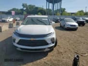 ✅ 2024 Chevrolet Blazer LT • VIN: 3GNKBCR43RS180257 • Lot: 71975815. Listed on Copart with 22,072 mi. Free auction sales archive from the USA and detailed vehicle history report at DreamBid. Image 14.