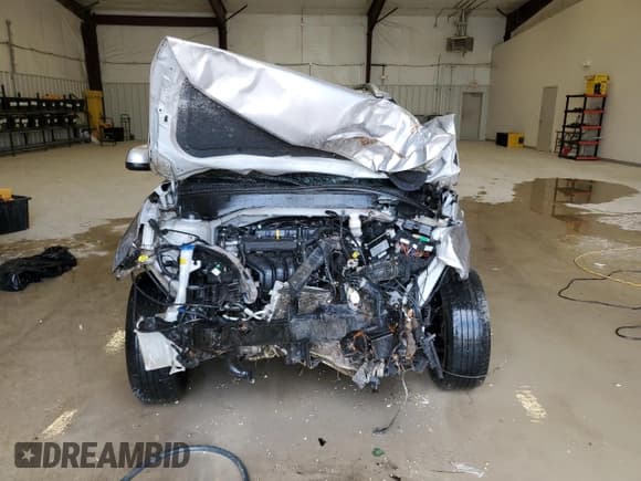 ✅ 2023 Hyundai Venue SEL • VIN: KMHRC8A38PU258982 • Lot: 51036315. Listed on Copart with 77,643 mi. Free auction sales archive from the USA and detailed vehicle history report at DreamBid. Image 5.