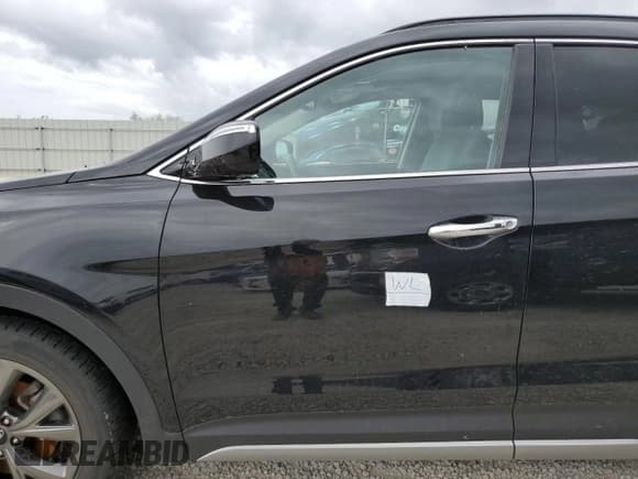 ✅ 2017 Hyundai Santa Fe Ultimate • VIN: 5NMZWDLA3HH044930 • Лот: 62676072. Опубликован ранее на Copart с пробегом 57 027 миль. Бесплатный доступ к архиву аукционных продаж из США и подробный отчёт об истории автомобиля на DreamBid. Изображение 9.