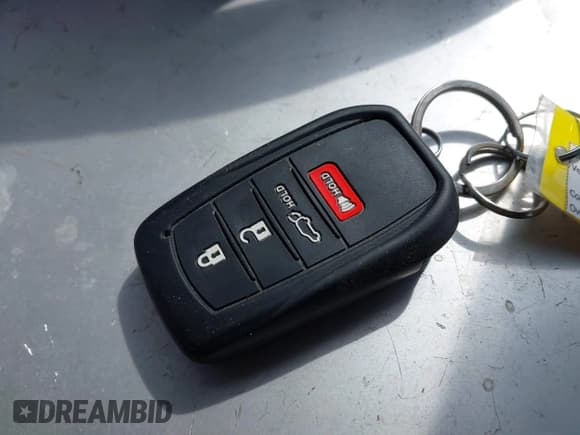 ✅ 2024 Toyota RAV4 Hybrid XLE Premium • VIN: 2T3B6RFV6RW074787 • Lot: 43250168. Wystawiony na IAAI z przebiegiem 19 683 mil. Bezpłatny archiwum sprzedaży aukcyjnych z USA i szczegółowy raport historii pojazdu na DreamBid. Zdjęcie 11.