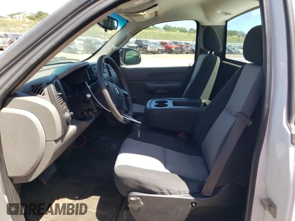 ✅ 2008 Chevrolet Silverado 1500 Work Truck • VIN: 1GCEC14X78Z103532 • Lot: 66151734. Listed on Copart with 163,424 mi. Free auction sales archive from the USA and detailed vehicle history report at DreamBid. Image 7.