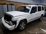 ✅ 2010 Jeep Commander Sport • VIN: 1J4RG4GK5AC131582 • Лот: 81515905. Опубликован ранее на Copart с пробегом 176 435 миль. Бесплатный доступ к архиву аукционных продаж из США и подробный отчёт об истории автомобиля на DreamBid. Изображение 1.