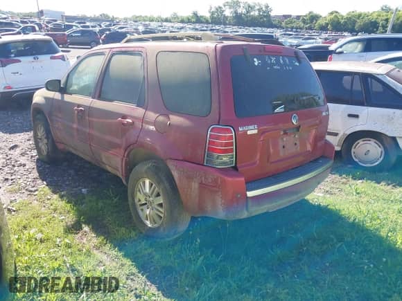 2007 Mercury Mariner Premier с VIN 4M2CU97117KJ14067, выставлен на аукционе IAAI как лот 42255709 с пробегом Не указан миль и . История ставок и продаж доступна на DreamBid. Изображение 3.