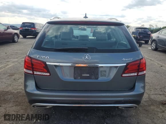 ✅ 2016 Mercedes-Benz E 350 Luxury • VIN: WDDHH8JB3GB340497 • Lot: 59097315. Wystawiony na Copart z przebiegiem 117 287 mil. Bezpłatny archiwum sprzedaży aukcyjnych z USA i szczegółowy raport historii pojazdu na DreamBid. Zdjęcie 6.