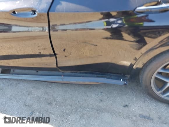 ✅ 2017 Infiniti QX30 Premium • VIN: SJKCH5CP2HA024380 • Lot: 43644188. Listed on IAAI with 47,549 mi. Free auction sales archive from the USA and detailed vehicle history report at DreamBid. Image 6.