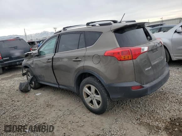 ✅ 2013 Toyota RAV4 XLE • VIN: 2T3RFREV2DW091367 • Лот: 42761285. Опубликован ранее на Copart с пробегом 85 654 миль. Бесплатный доступ к архиву аукционных продаж из США и подробный отчёт об истории автомобиля на DreamBid. Изображение 2.
