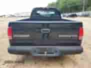2004 Dodge Dakota Sport z VIN 1D7GL32K64S573944, wystawiony jako Copart lot #65445125 z przebiegiem 159 375 mil mil oraz Szkoda całkowita • Salvage title. Historia ofert i sprzedaży dostępna na DreamBid. Obrazek 6.