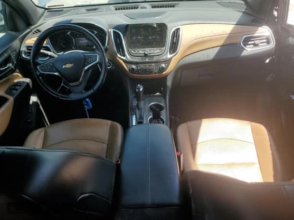 ✅ 2019 Chevrolet Equinox Premier • VIN: 3GNAXZEU2KL212654 • Лот: 64267055. Опубликован ранее на Copart с пробегом 116 378 миль. Бесплатный доступ к архиву аукционных продаж из США и подробный отчёт об истории автомобиля на DreamBid. Изображение 8.