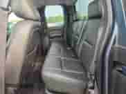 2012 Chevrolet Silverado 1500 LTZ z VIN 1GCRKTE78CZ328601, wystawiony jako Copart lot #61781705 z przebiegiem 61 295 mil mil oraz Szkoda całkowita • Salvage title. Historia ofert i sprzedaży dostępna na DreamBid. Obrazek 10.