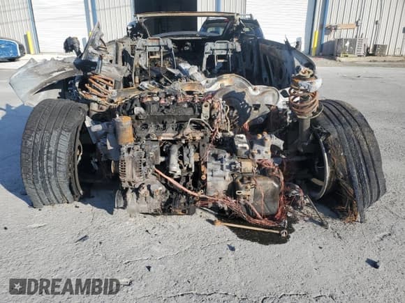 ✅ 2010 Audi TT • VIN: TRUFFAFK6A1020228 • Лот: 65330815. Опубликован ранее на Copart с пробегом Не указан. Бесплатный доступ к архиву аукционных продаж из США и подробный отчёт об истории автомобиля на DreamBid. Изображение 5.