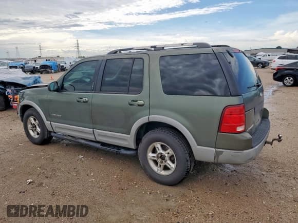 ✅ 2002 Ford Explorer XLT • VIN: 1FMZU63E52ZA62266 • Лот: 59894035. Опубликован ранее на Copart с пробегом 223 244 миль. Бесплатный доступ к архиву аукционных продаж из США и подробный отчёт об истории автомобиля на DreamBid. Изображение 2.