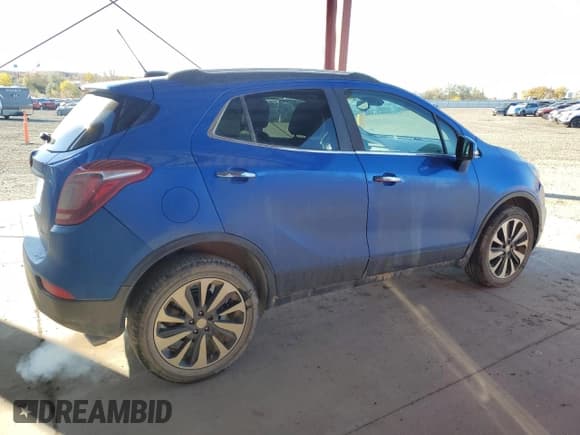 ✅ 2018 Buick Encore Essence • VIN: KL4CJGSB0JB538294 • Lot: 82592175. Listed on Copart with 173,236 mi. Free auction sales archive from the USA and detailed vehicle history report at DreamBid. Image 3.