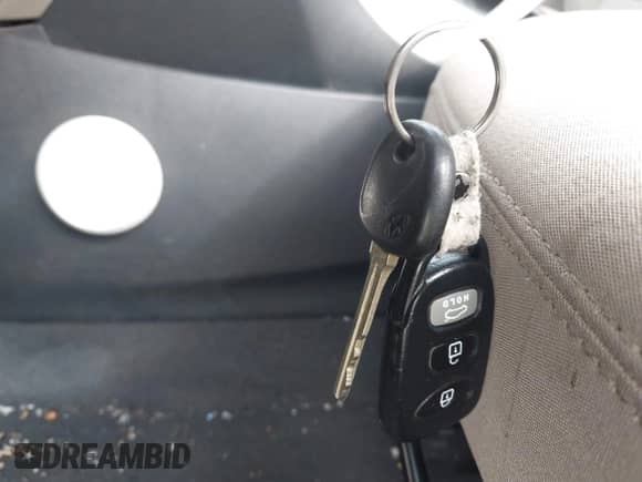 2016 Hyundai Elantra SE с VIN 5NPDH4AE8GH757785, выставлен на аукционе IAAI как лот 43222440 с пробегом 139 186 миль миль и . История ставок и продаж доступна на DreamBid. Изображение 11.