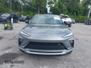 ✅ 2024 Buick Envista Sport Touring • VIN: KL47LBE26RB176879 • Lot: 43569667. Wystawiony na IAAI z przebiegiem 35 803 mil. Bezpłatny archiwum sprzedaży aukcyjnych z USA i szczegółowy raport historii pojazdu na DreamBid. Zdjęcie 12.