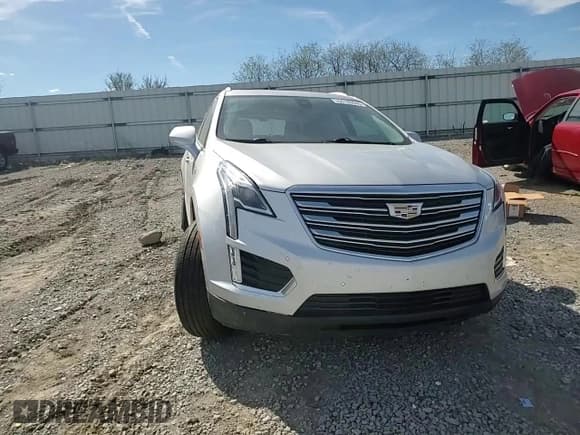 ✅ 2019 Cadillac XT5 Premium Luxury FWD • VIN: 1GYKNERS7KZ157268 • Lot: 84785945. Wystawiony na Copart z przebiegiem 172 714 mil. Bezpłatny archiwum sprzedaży aukcyjnych z USA i szczegółowy raport historii pojazdu na DreamBid. Zdjęcie 13.