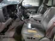 ✅ 2006 Chevrolet Suburban LS • VIN: 1GNFK16Z66J129399 • Лот: 86825424. Опубликован ранее на Copart с пробегом 266 164 миль. Бесплатный доступ к архиву аукционных продаж из США и подробный отчёт об истории автомобиля на DreamBid. Изображение 7.