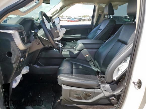 ✅ 2022 Ford Expedition Max XLT • VIN: 1FMJK1HT5NEA03453 • Lot: 71849265. Wystawiony na Copart z przebiegiem 40 064 mil. Bezpłatny archiwum sprzedaży aukcyjnych z USA i szczegółowy raport historii pojazdu na DreamBid. Zdjęcie 7.