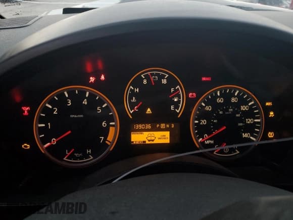 ✅ 2013 Nissan Titan SL • VIN: 1N6BA0ED1DN309886 • Lot: 84106124. Wystawiony na Copart z przebiegiem 139 036 mil. Bezpłatny archiwum sprzedaży aukcyjnych z USA i szczegółowy raport historii pojazdu na DreamBid. Zdjęcie 9.