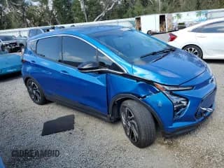 ✅ 2022 Chevrolet Bolt EV 2LT • VIN: 1G1FX6S06N4108265 • Lot: 44261945. Wystawiony na Copart z przebiegiem 35 724 mil. Bezpłatny archiwum sprzedaży aukcyjnych z USA i szczegółowy raport historii pojazdu na DreamBid. Zdjęcie 4.