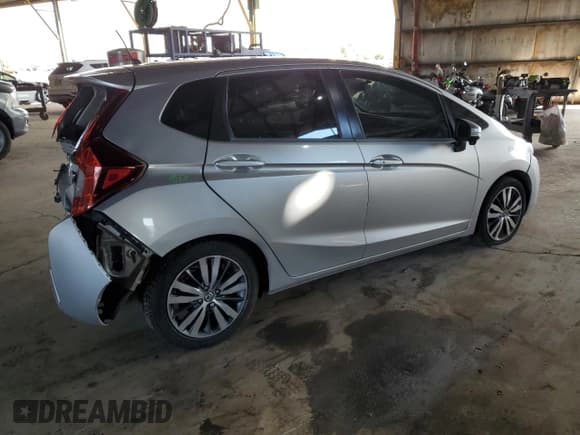 ✅ 2015 Honda Fit EX-L • VIN: 3HGGK5H87FM709905 • Lot: 93668795. Listed on Copart with 185,043 mi. Free auction sales archive from the USA and detailed vehicle history report at DreamBid. Image 3.