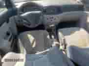 2010 Hyundai Accent GLS с VIN KMHCN4AC2AU504893, выставлен на аукционе Copart как лот 71567554 с пробегом 72 574 миль миль и На запчасти • Non repairable. История ставок и продаж доступна на DreamBid. Изображение 8.