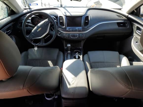 2018 Chevrolet Impala LS with VIN 2G11X5SA2J9164692, listed as a Copart auction lot 73512194 with 157,082 mi miles and Salvage title. Bid and sale history available at DreamBid. Image 8.