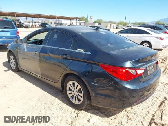 2012 Hyundai Sonata GLS z VIN 5NPEB4AC9CH369494, wystawiony jako IAAI lot #43501801 z przebiegiem 154 154 mil mil oraz . Historia ofert i sprzedaży dostępna na DreamBid. Obrazek 3.