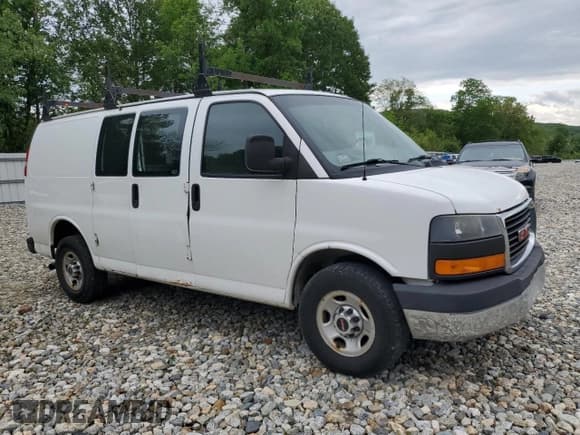 ✅ 2014 GMC Savana Cargo • VIN: 1GTW7FCA0E1211441 • Lot: 59172695. Listed on Copart with 233,279 mi. Free auction sales archive from the USA and detailed vehicle history report at DreamBid. Image 4.